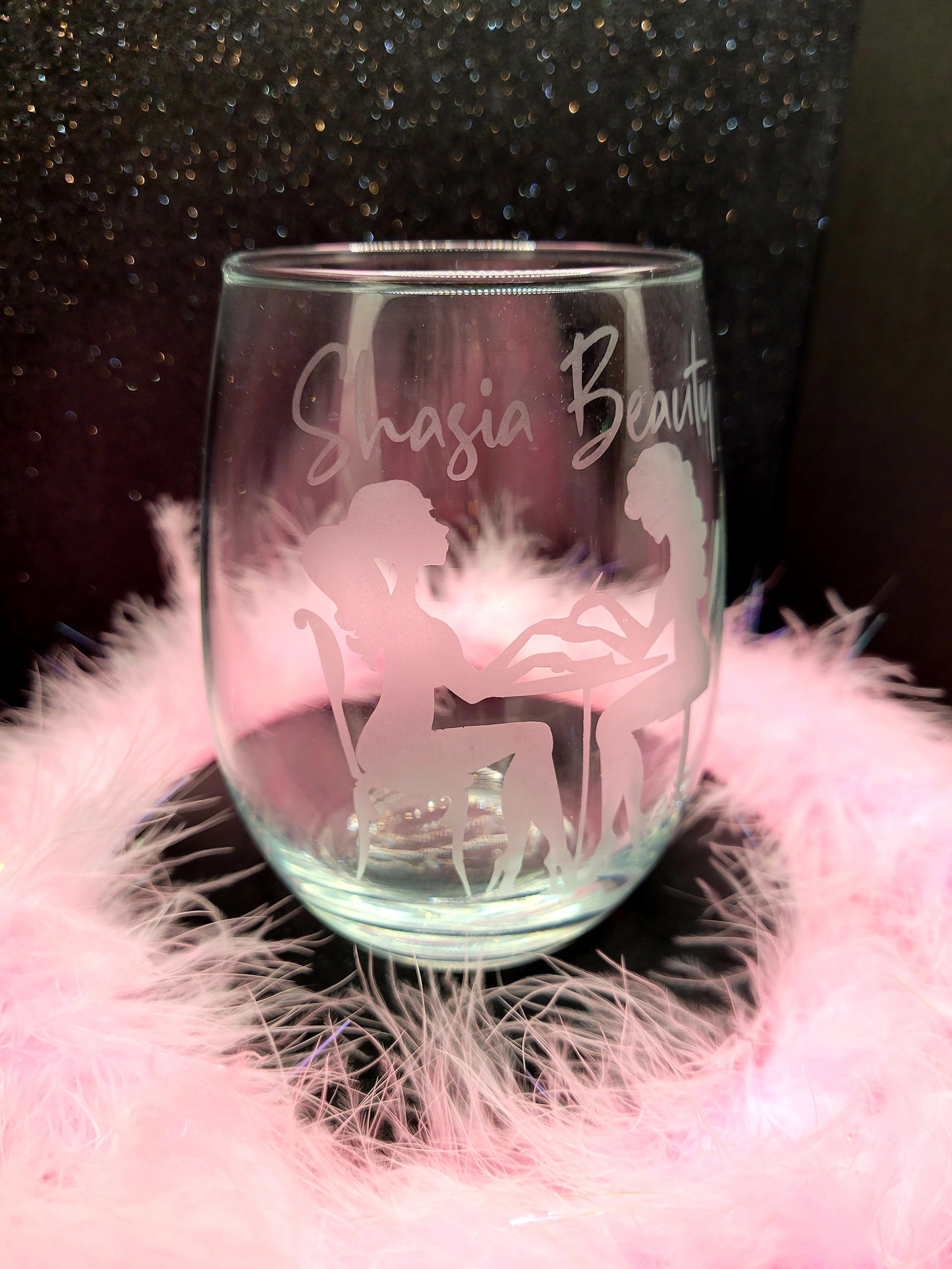 Nail Shop Wine Glass