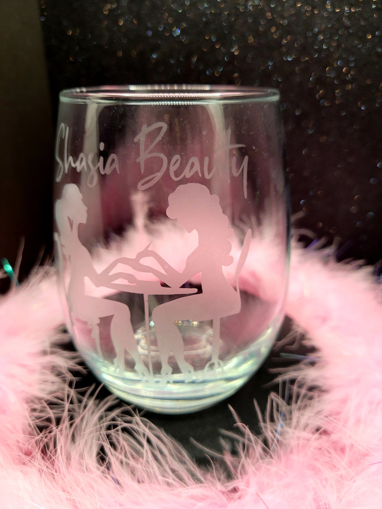 Nail Shop Wine Glass