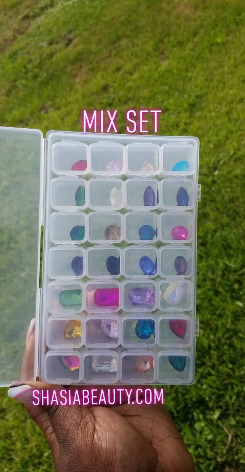 XL 3D Mixed Glass Rhinestones Set-28 pc Storage Case